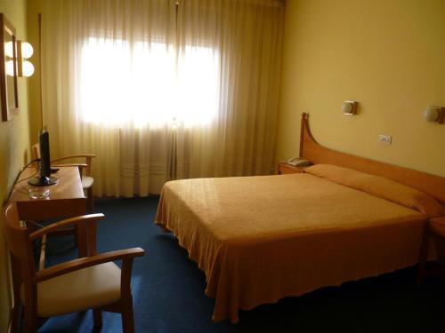 Hotel Pradas Jaca Eksteriør bilde